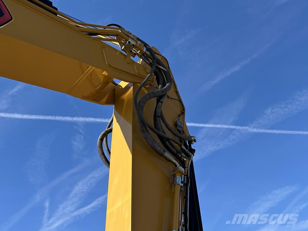 CAT 323-07 Bagri goseničarji