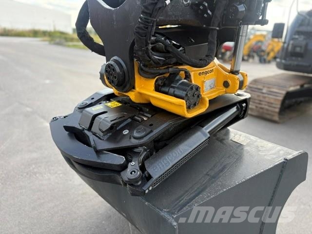 Hitachi ZX135US-7   -STAGE 5- ENGCON+3D LAITTEET Excavadoras sobre orugas