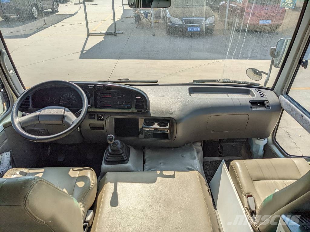 Toyota Coaster Bus Mikroautobusai