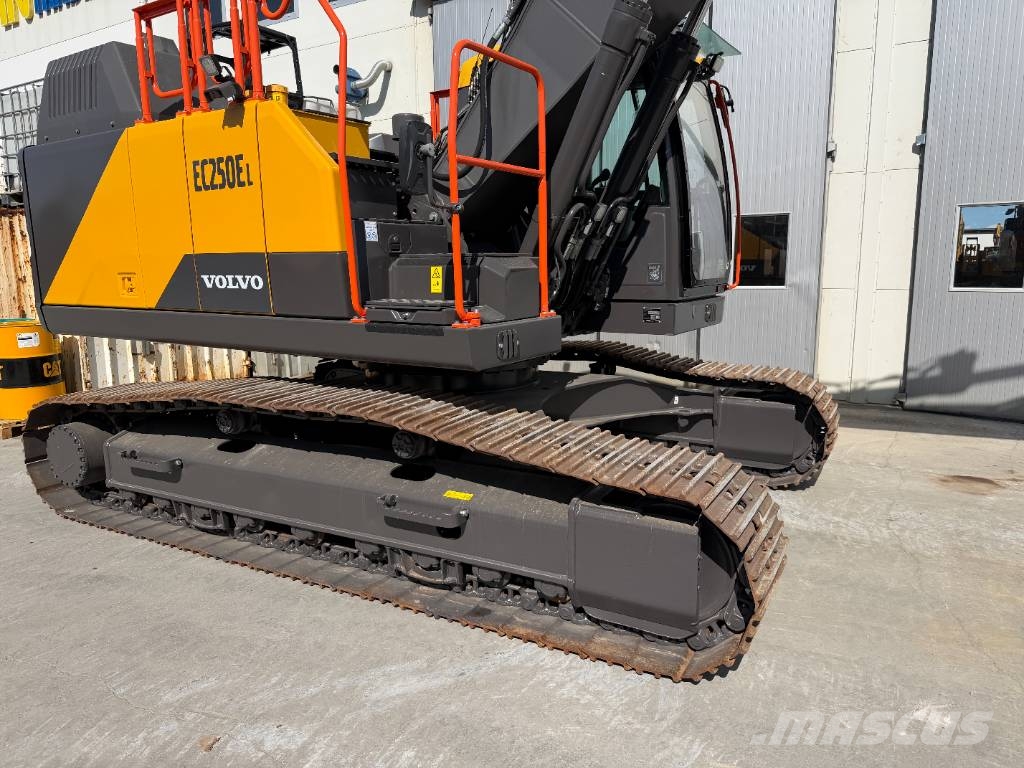 Volvo EC 250 EL Excavadoras sobre orugas