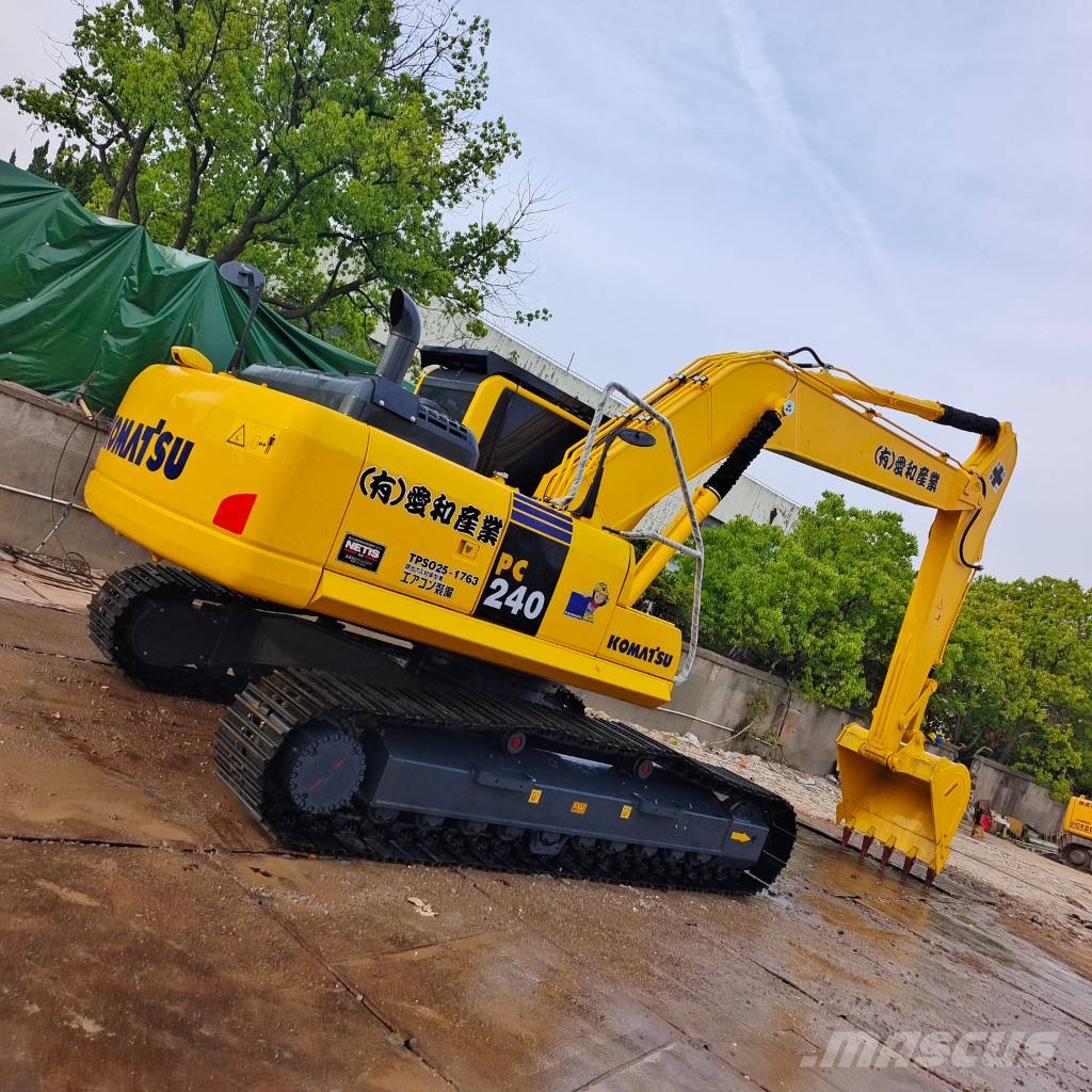 Komatsu PC 240 LC-8 - 28th Anniversary Promotion Price Bageri guseničari