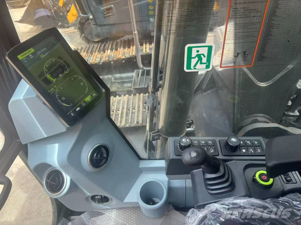 Zoomlion ZE 135 G Гусеничні екскаватори