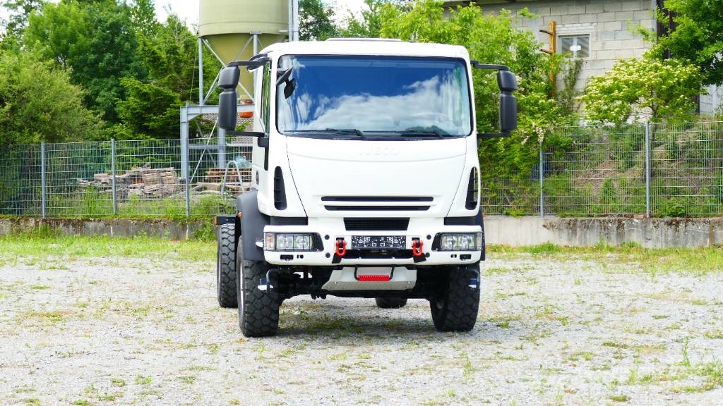 Iveco 100E22 Expedition *Einzelsitze* Klima* Standhei* نصف مقطورات مسطحة / مفصلية الجوانب