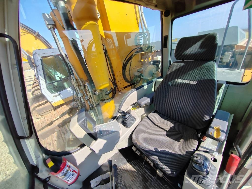 Liebherr R 944 C HD SL Gravemaskiner på larvebånd