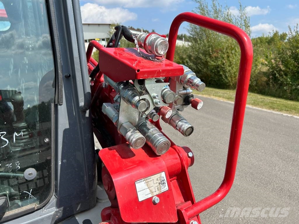 Takeuchi TL 10 V2 Rupsladers