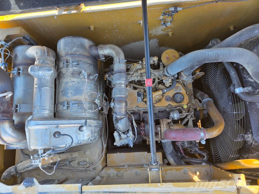 CAT 323 F Excavadoras de cadenas