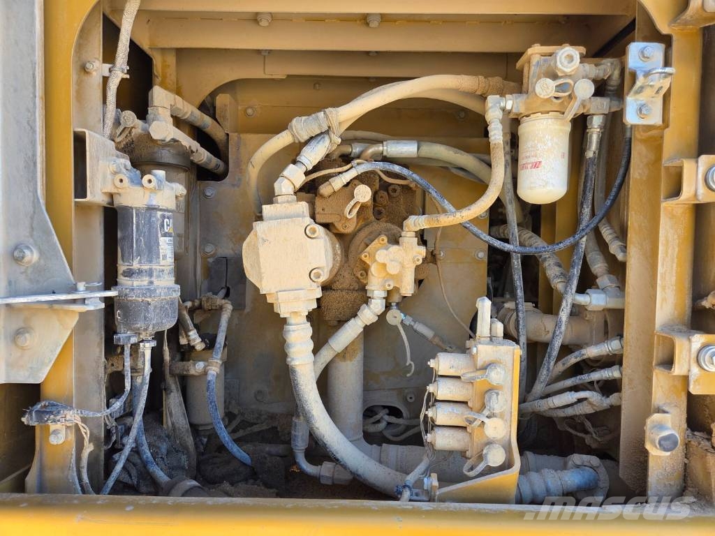CAT 323 F Excavadoras de cadenas