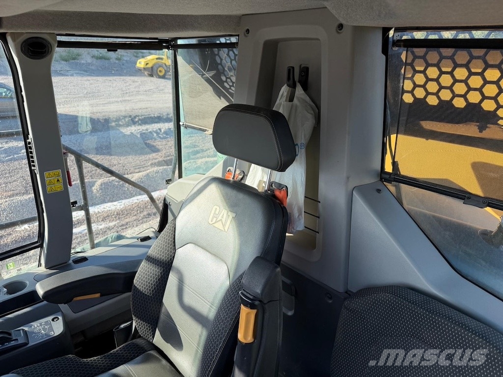 CAT 730 Zglobni demperji