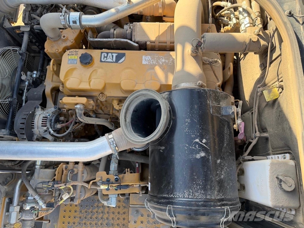 CAT 730 Zglobni demperji