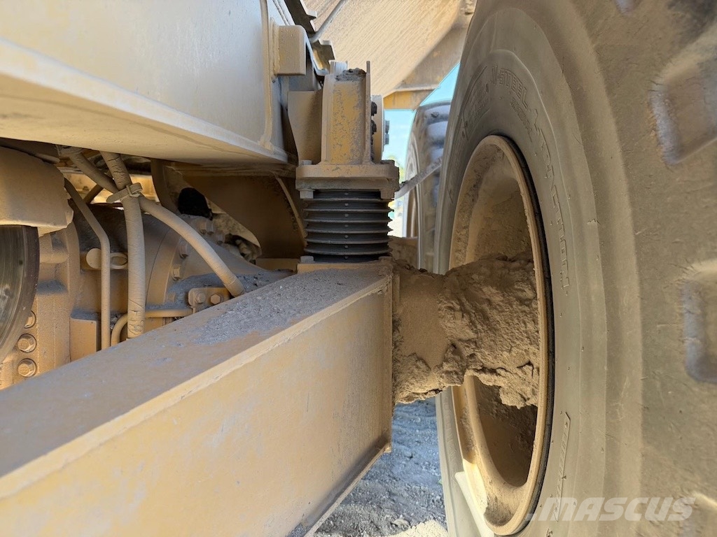 CAT 730 Zglobni demperji