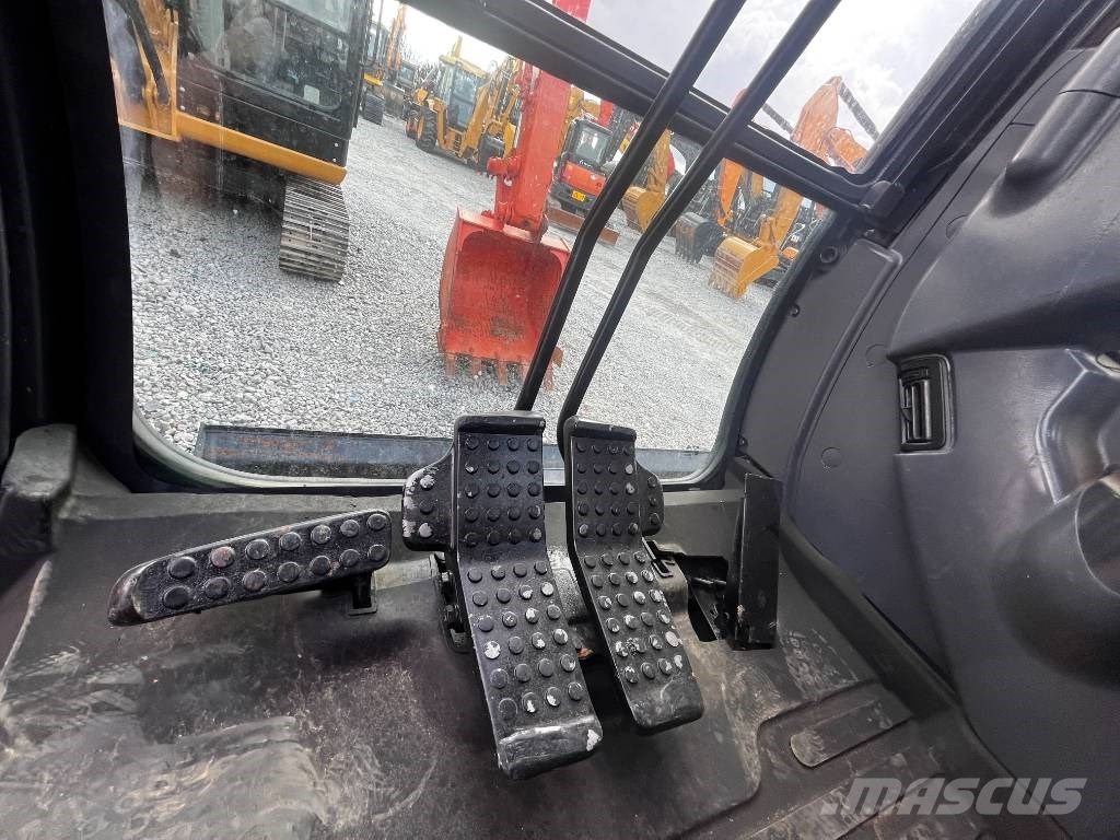 Hitachi ZX 70 Mini bagri <7t