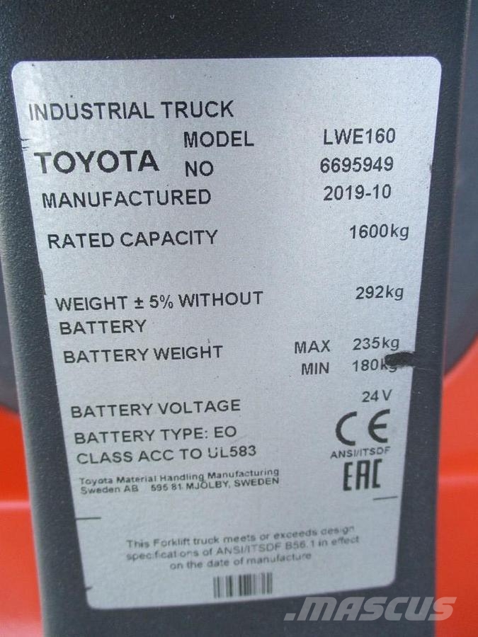 Toyota LWE160 Χειροκίνητο περονοφόρο ανυψωτικό