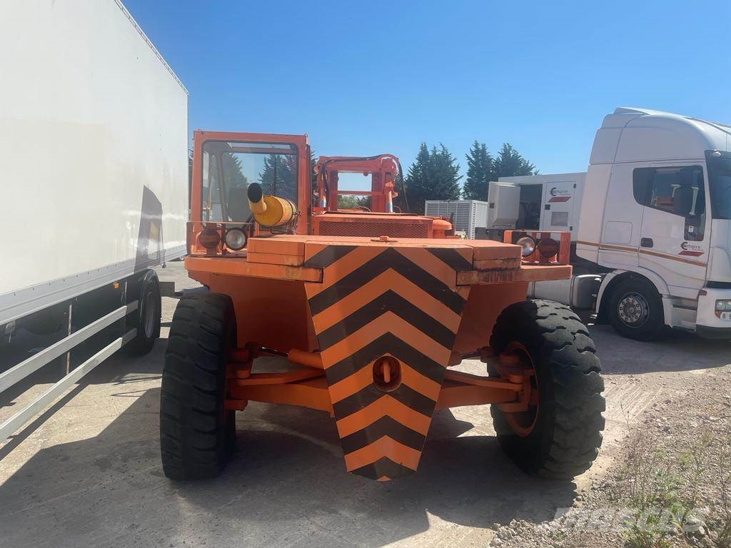 Valmet TD2212 Diesel heftrucks