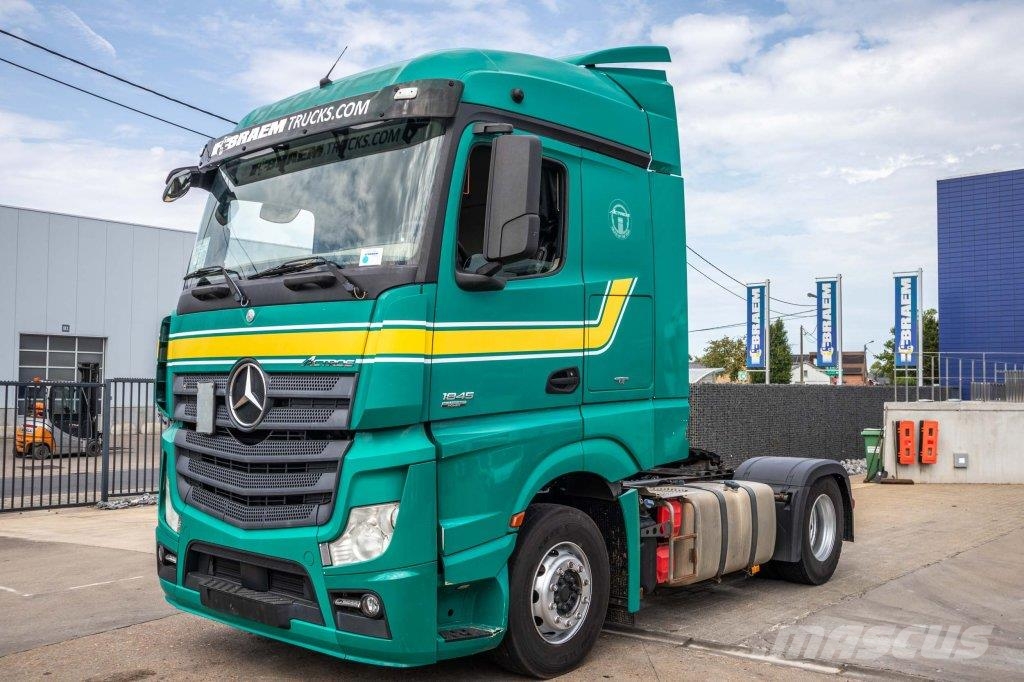 Mercedes-Benz ACTROS 1845 LS+E5 Sadulveokid