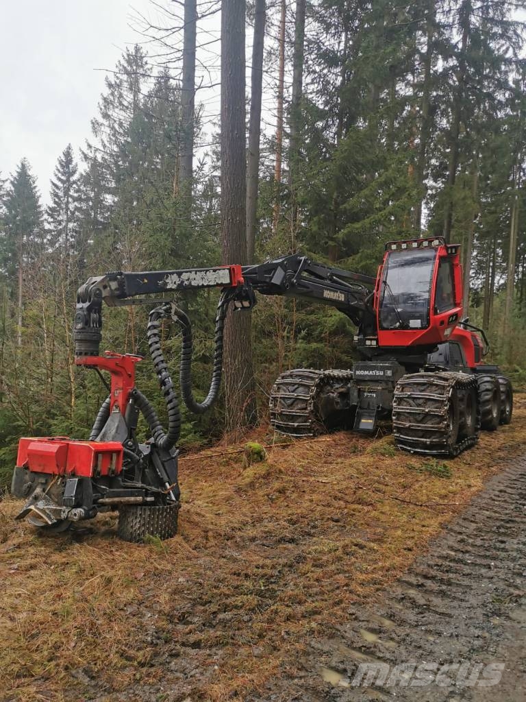 Komatsu 931 XC 원목 하베스터