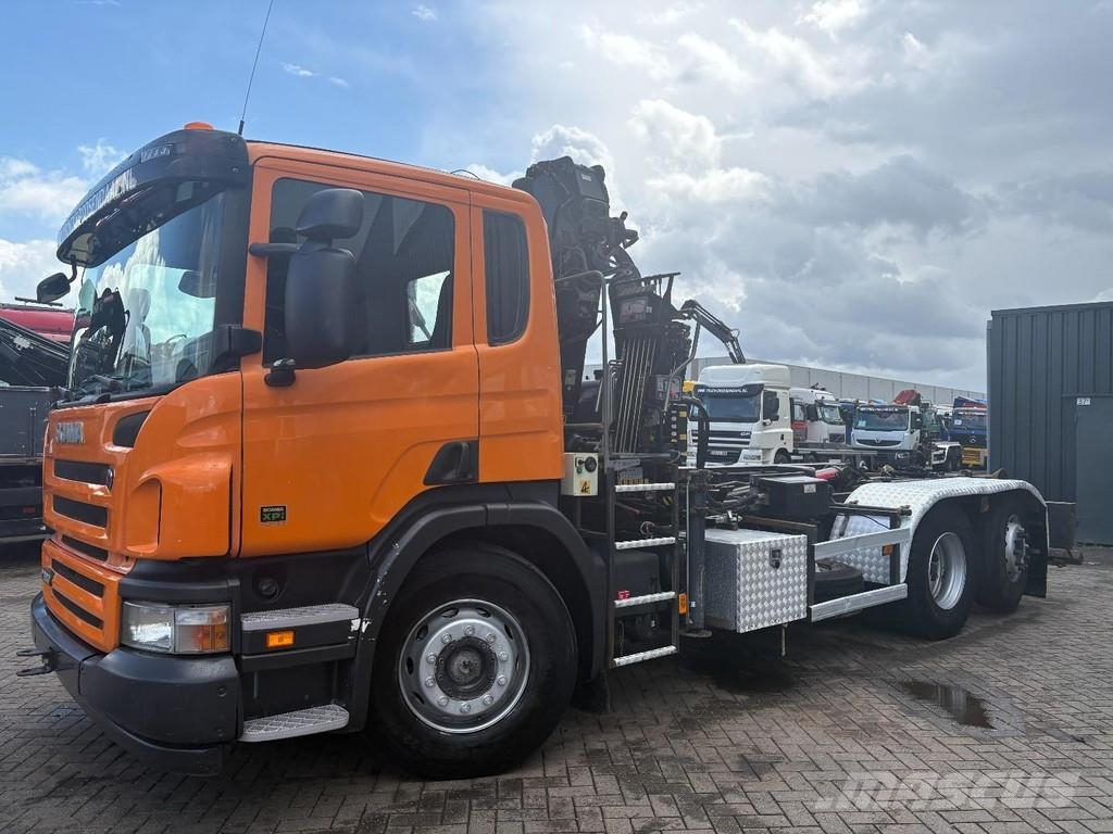 Scania P280 + HIAB 111BS-2 DUO + 6X2 + HOOKSYTEM + EURO 5 Camiones polibrazo