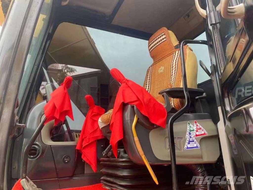 CAT 320 D Raupenbagger