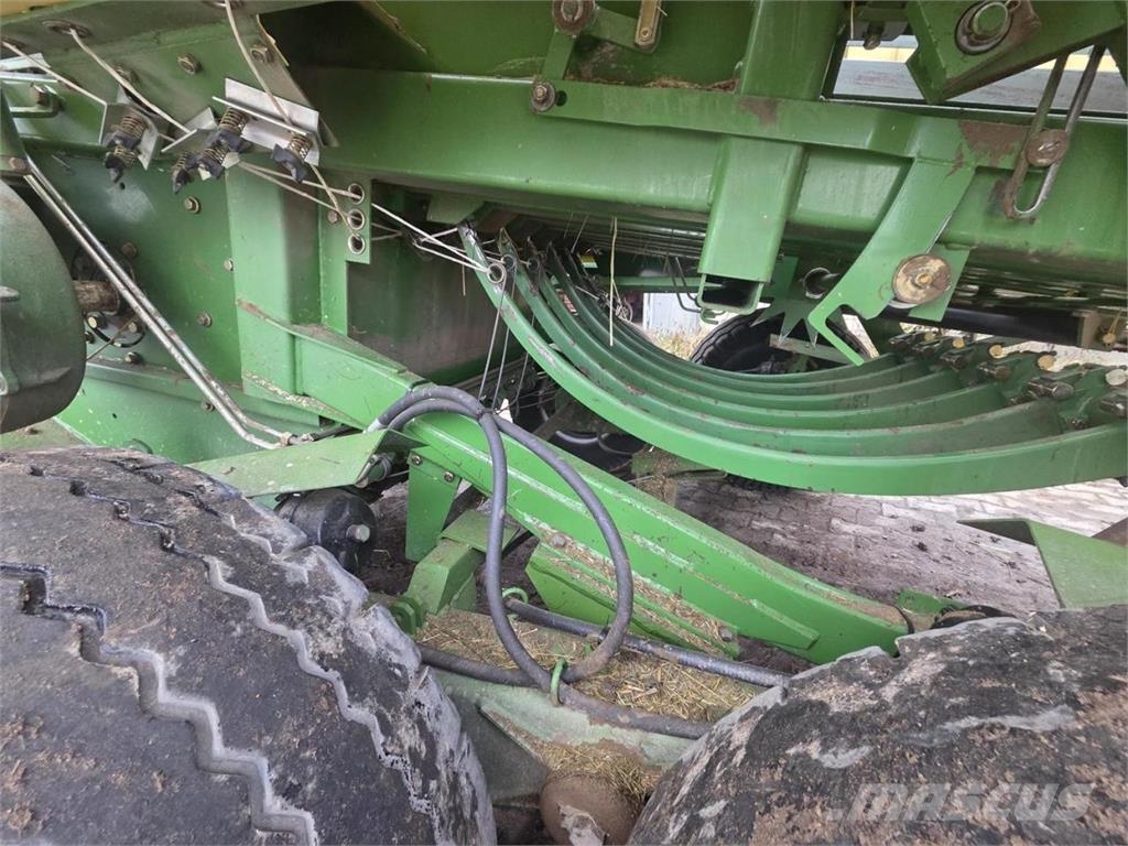 Krone BigPack 120-70 Big-Cut Kanttipaalaimet
