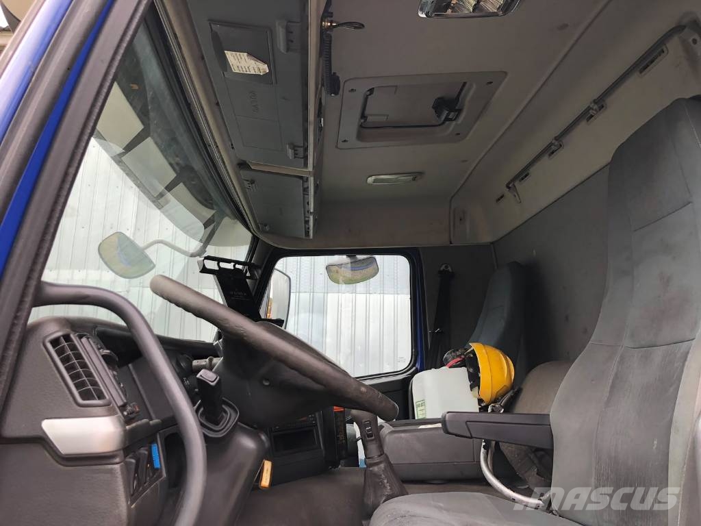 Volvo FMX 410 + CRANE + REMOTE + HOOK Kranwagen