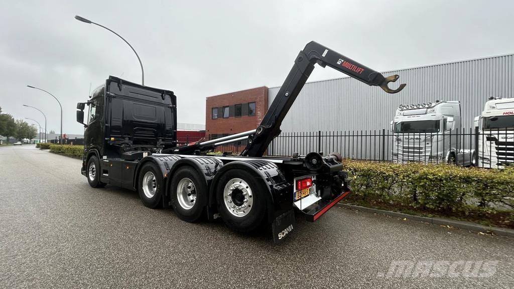 Scania R590 V8 NGS Hiab 26 T 2022 | full air | steering | Вантажівки з гаковим підйомом