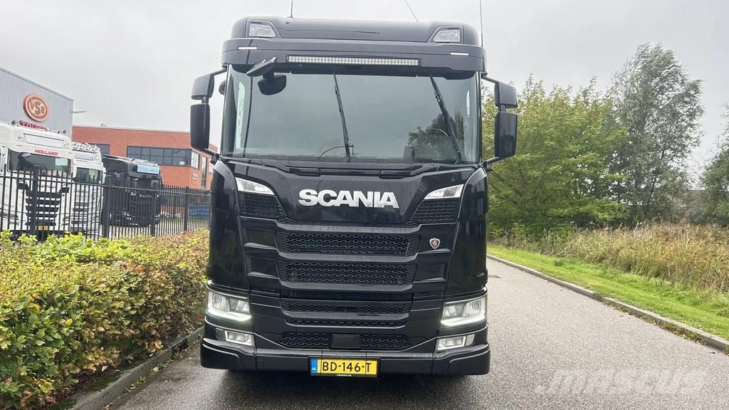 Scania R590 V8 NGS Hiab 26 T 2022 | full air | steering | Вантажівки з гаковим підйомом