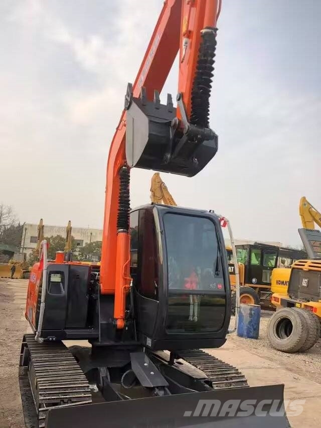  日立 70 Mini excavators < 7t (Mini diggers)