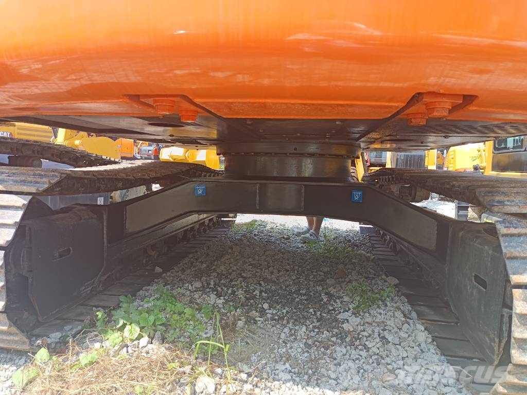 Hitachi ZX 120 Escavadeiras de esteiras