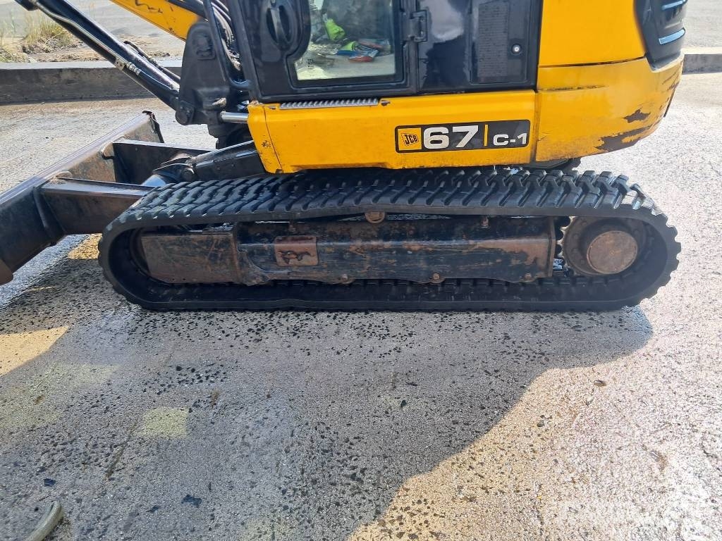 JCB 67 C-1 Minigraafmachines < 7t