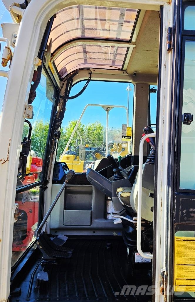 Takeuchi TB 1140 Gravemaskiner på larvebånd