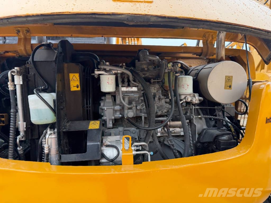 Sany SY90C 3000 units excavators in stock Raupenbagger