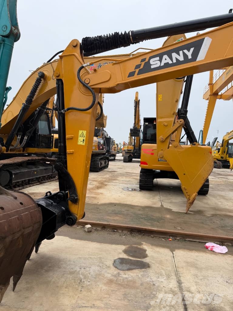 Sany SY90C 3000 units excavators in stock Raupenbagger