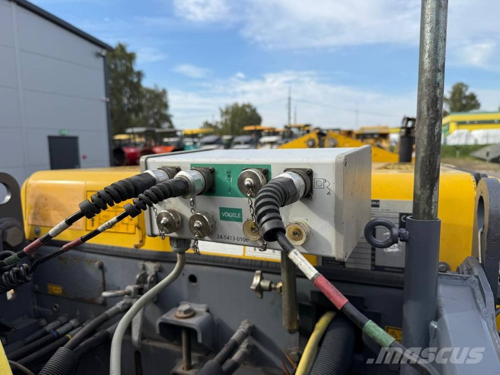 Vögele Super 800 Asfalta klājēji