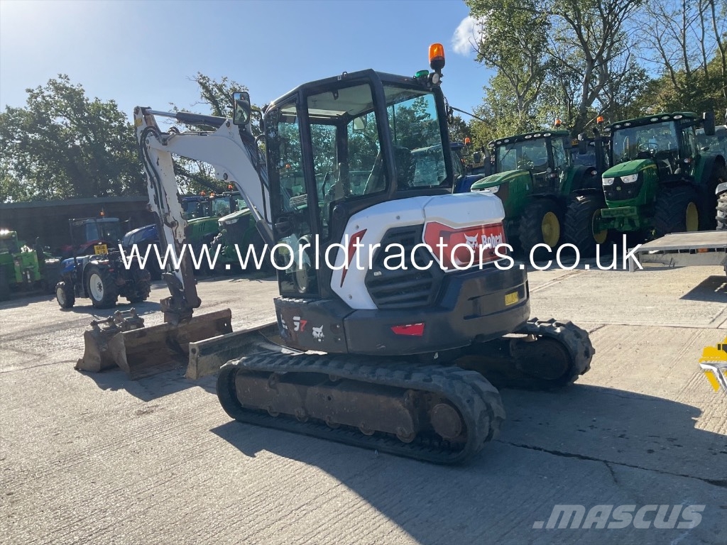 Bobcat E 55z Minigraafmachines < 7t