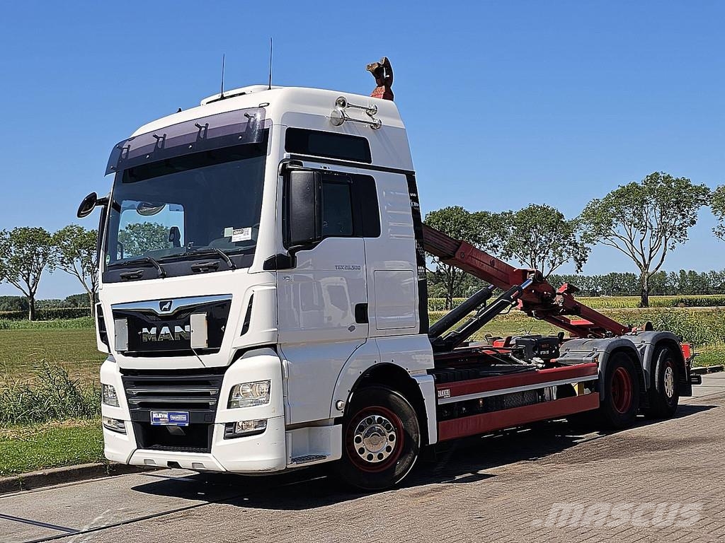 MAN 26.500 TGX XXL 6X2-4 INTARDER Rol kiper kamioni sa kukom za podizanje tereta