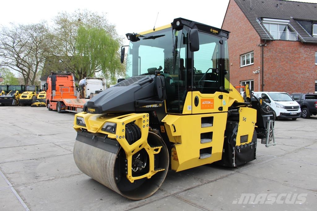 Bomag BW 154 ACP-5 Kombinované válce