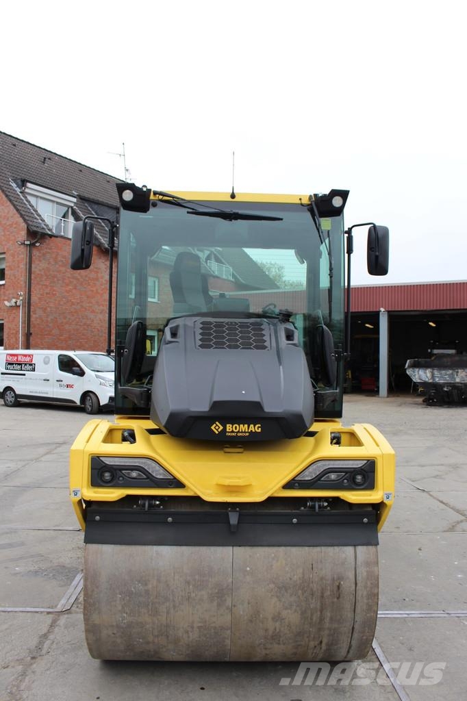 Bomag BW 154 ACP-5 Kombinované válce