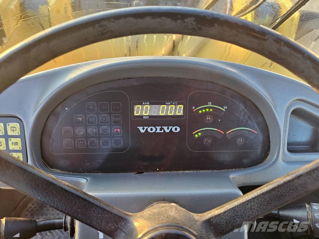 Volvo L 45TP Incarcator pe pneuri