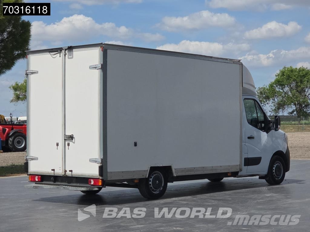 Renault Master 145PK Furgón Caja Cerrada – LED - Navegació Άλλα Vans