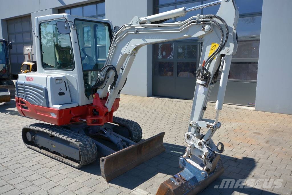 Takeuchi TB 228 Minibagger < 7t