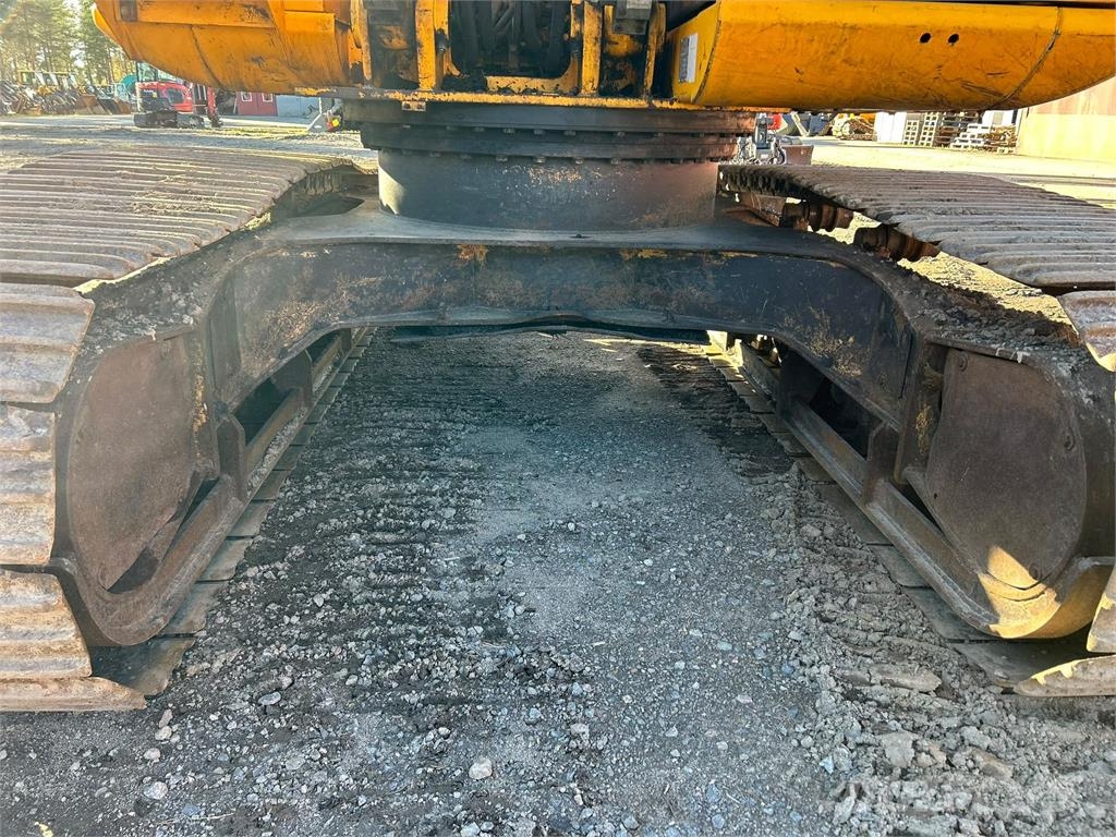 JCB JS160LC TUKISUKSILLA Pelle sur chenilles