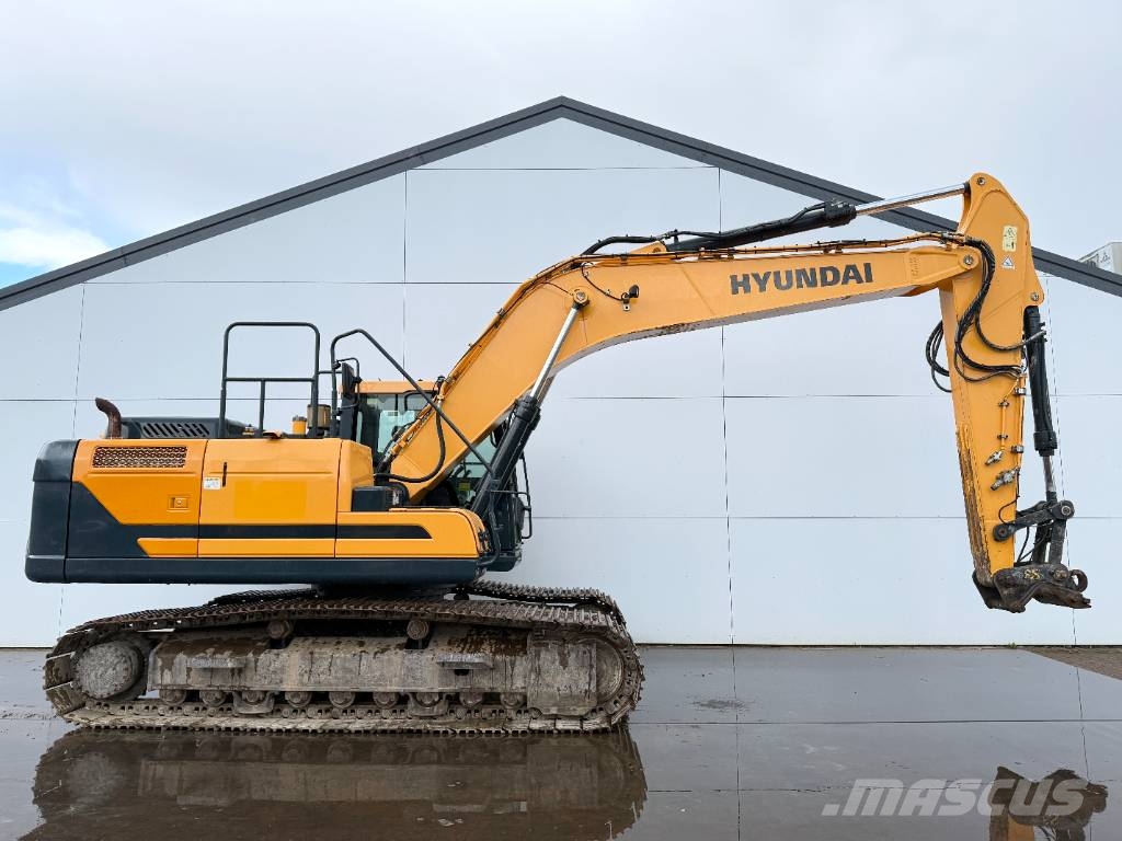 Hyundai HX220L - 360° Camera / Automatic Greasing Rupsgraafmachines