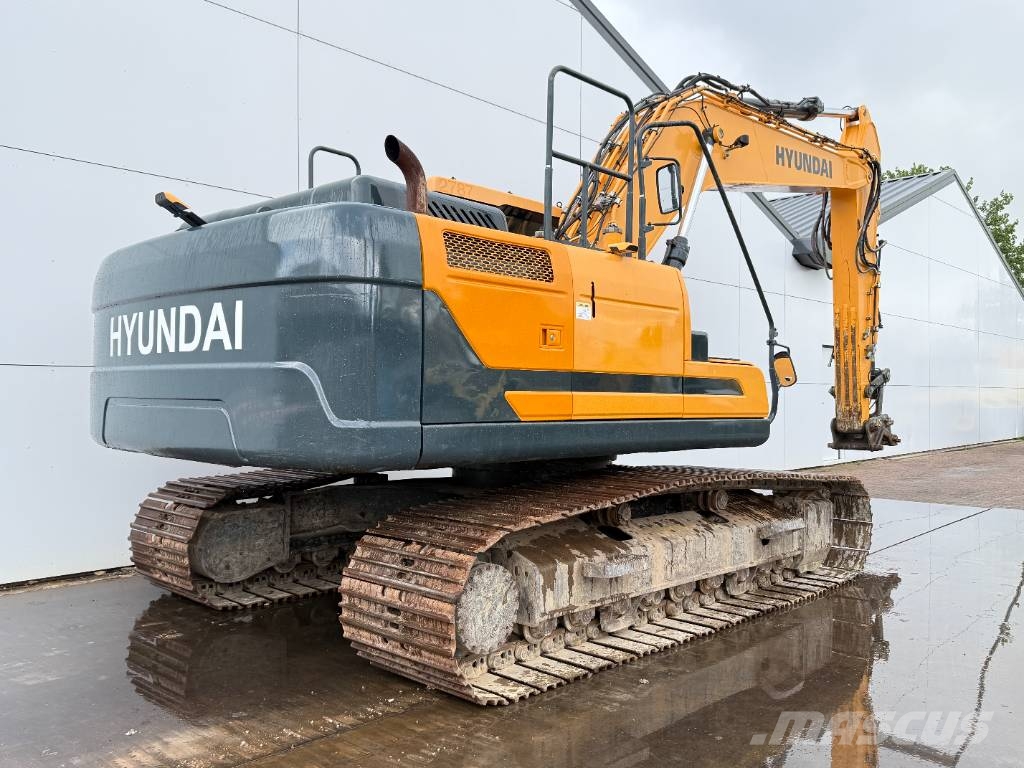 Hyundai HX220L - 360° Camera / Automatic Greasing Rupsgraafmachines