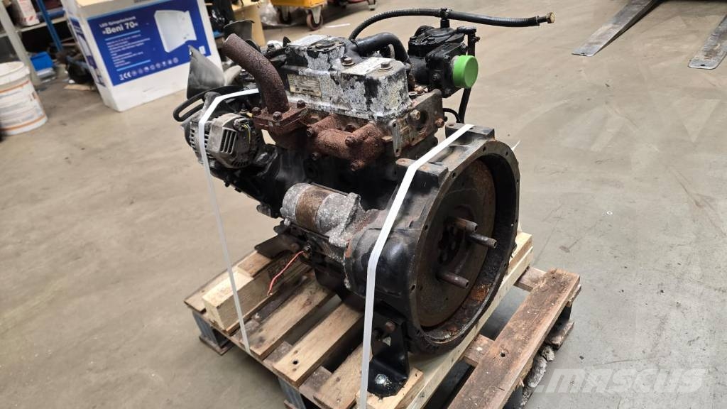 Yanmar 3TNV82A Motoren