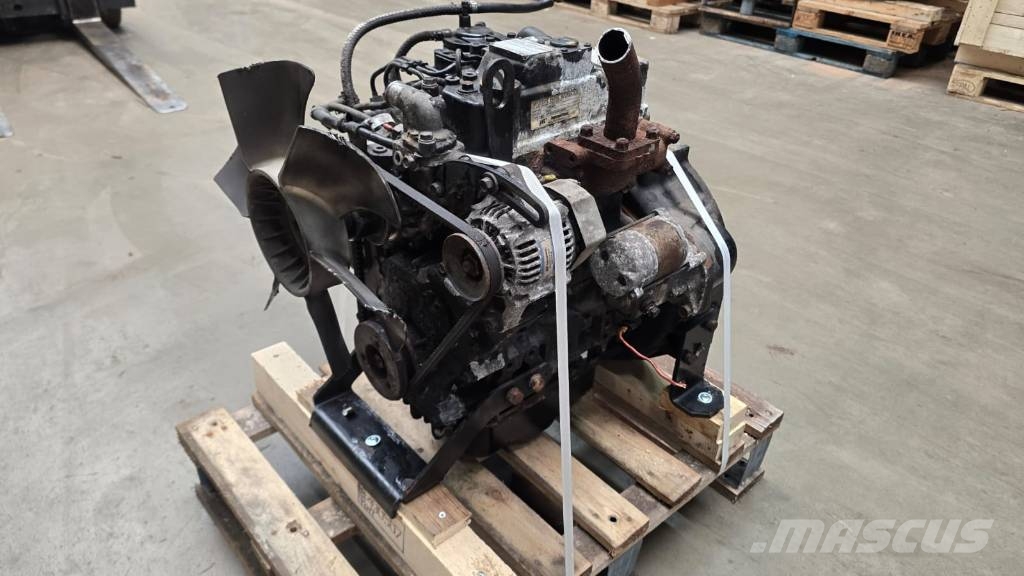 Yanmar 3TNV82A Motoren