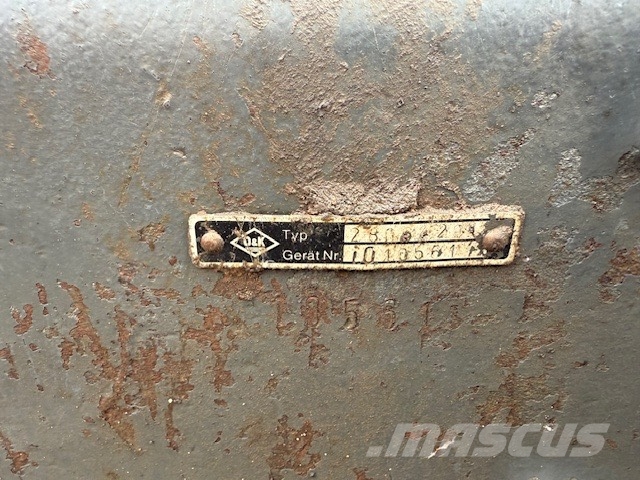 O&K MH 5 Compact USED AXLES Assen
