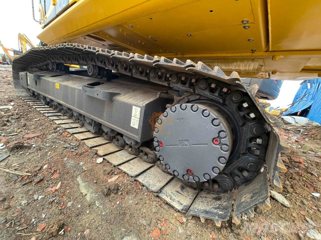 Komatsu PC 240 Kāpurķēžu ekskavatori