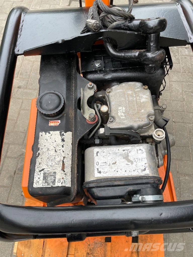 Weber 6.6S Hatz Diesel Hidraulic lapvibrátor Erdbauwalzen