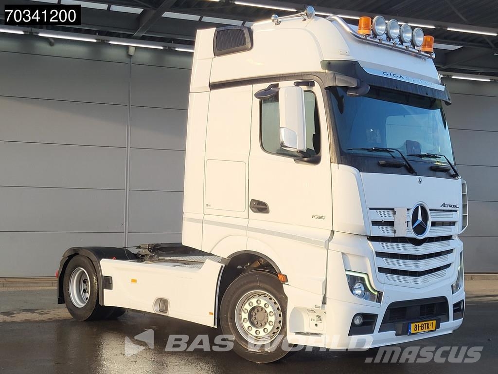 Mercedes-Benz Actros 1951 4X2 GigaSpace NL-Truck 2xTanks ACC Sta Sadulveokid
