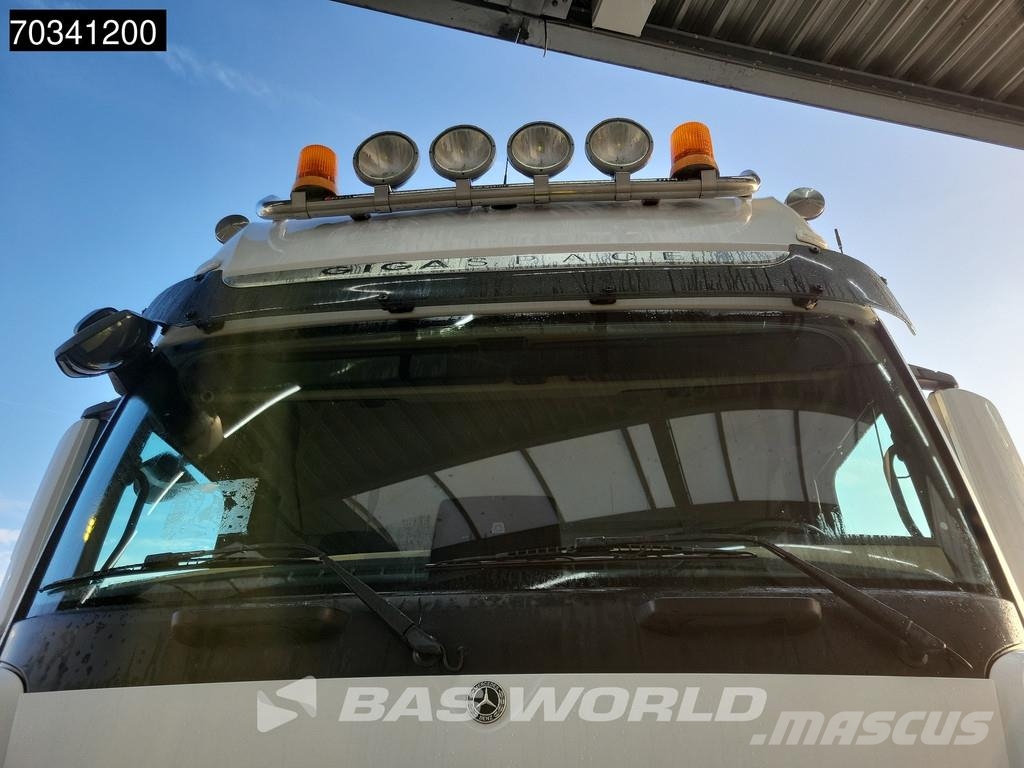 Mercedes-Benz Actros 1951 4X2 GigaSpace NL-Truck 2xTanks ACC Sta Sadulveokid