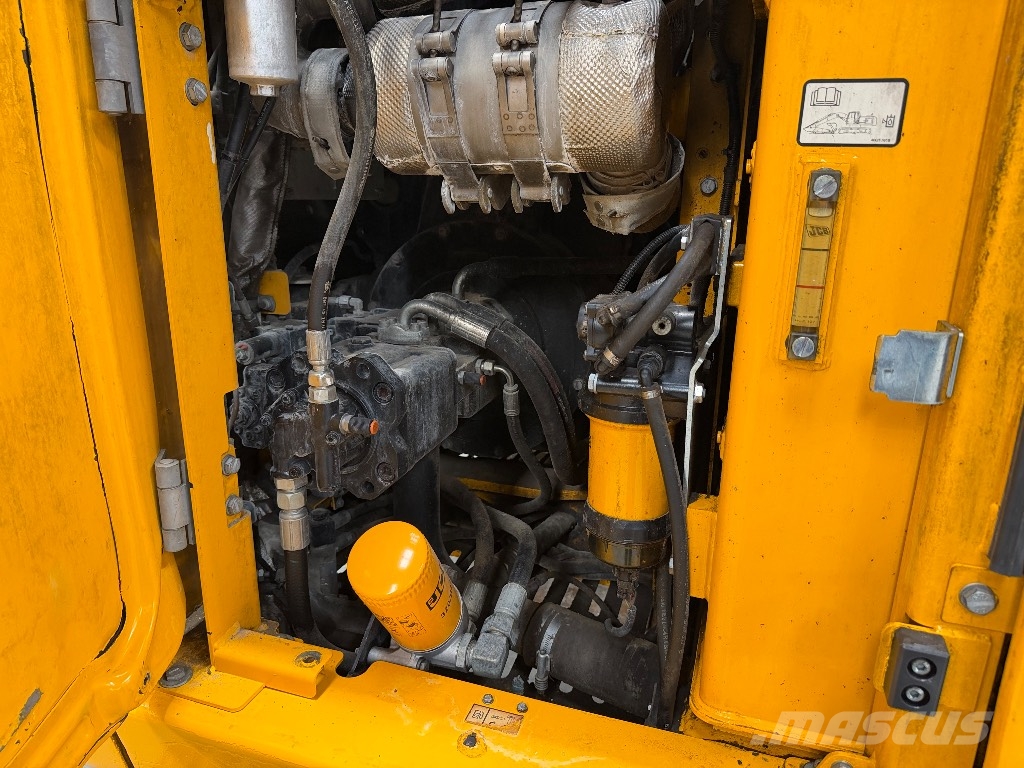 JCB 140 X Gravemaskiner på larvebånd